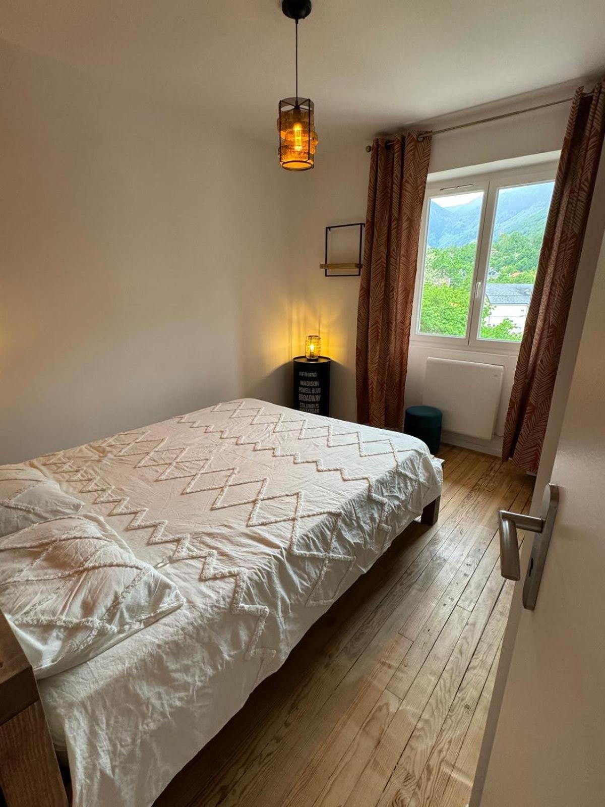 Le Grillon Apartment