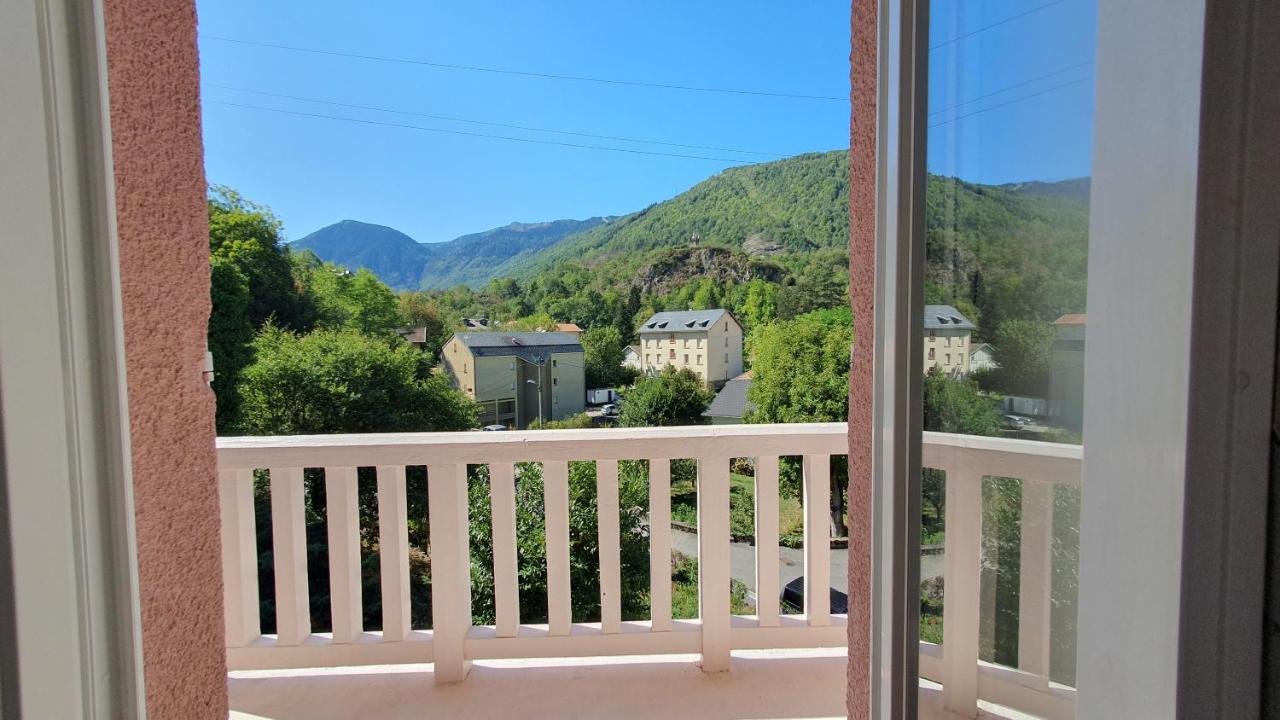Le Grillon Apartment