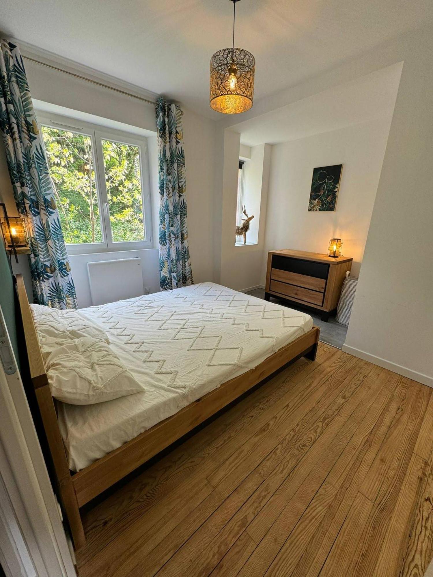Le Grillon Apartment